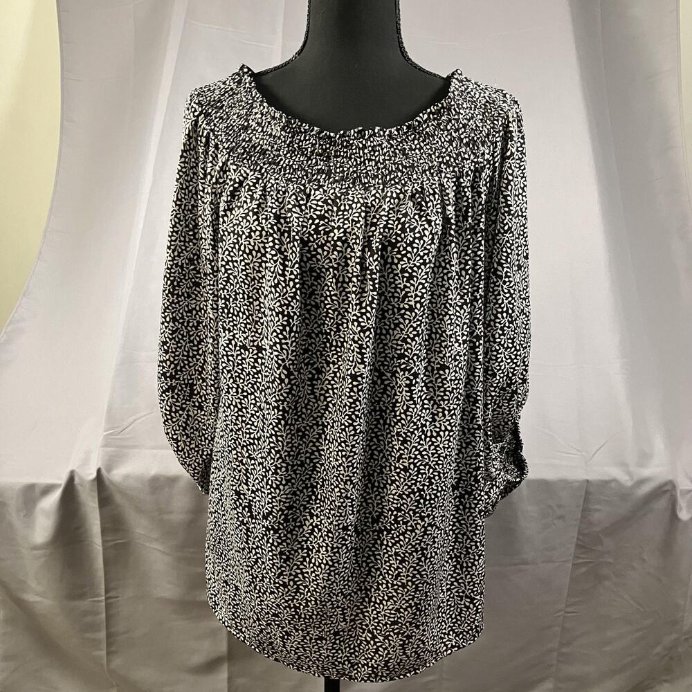 Black White Floral Blouse Womens XL Smocked‎ Neck 3/4 Sleeve Pullover Top Casual